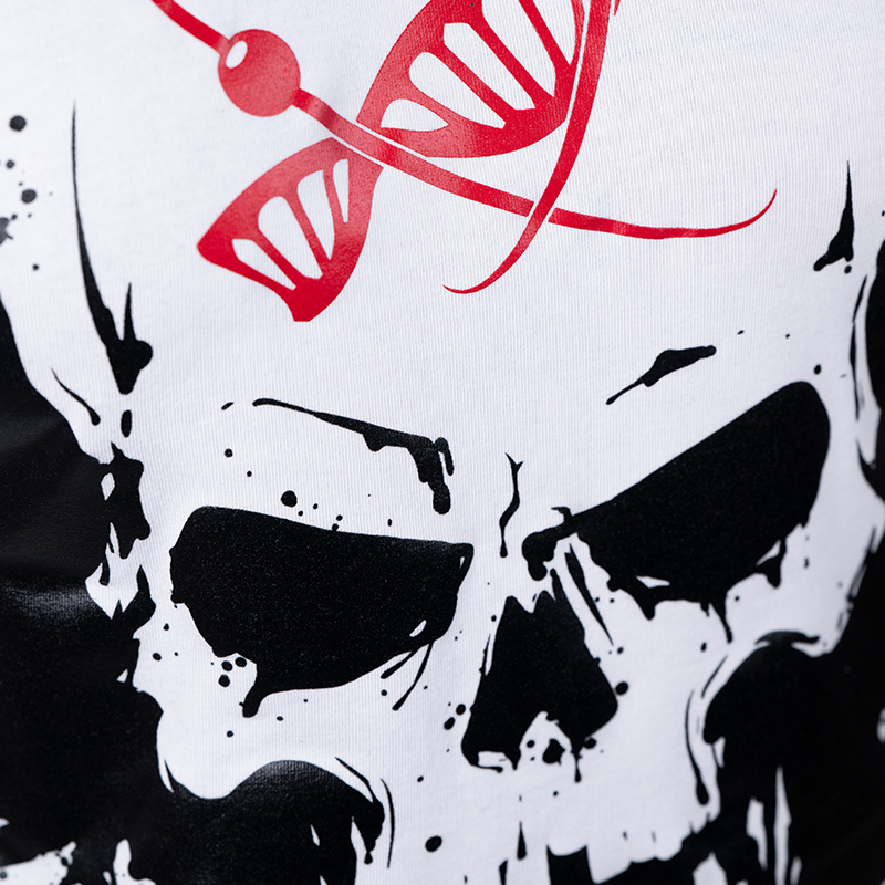 T-shirt blanc avec tête de mort