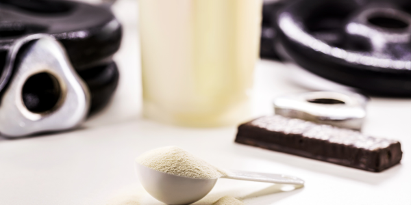 What Is Casein? Where It Is Found, Foods Without It, and Side Effects